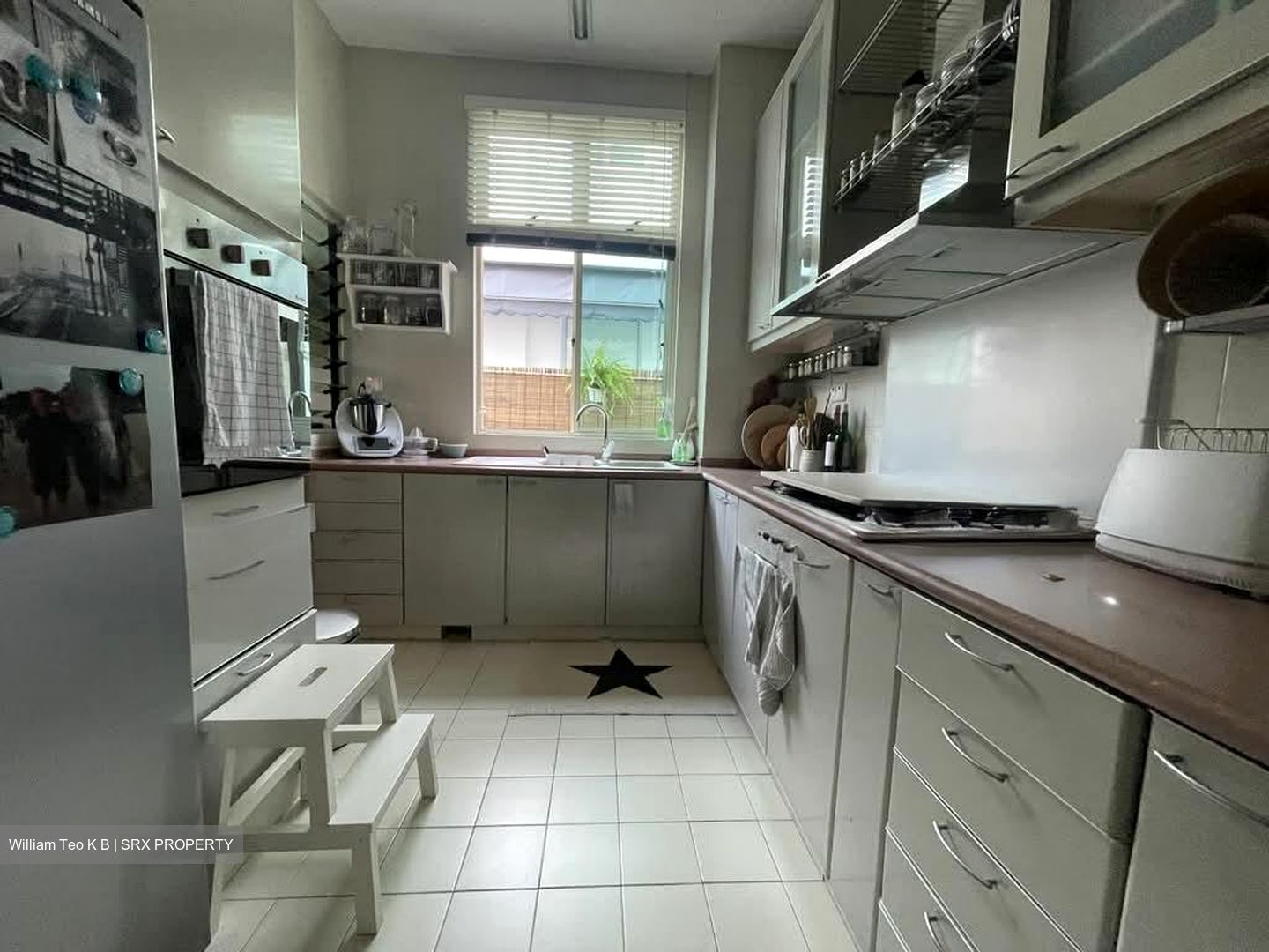 Kingsville (D10), Semi-Detached #559244611